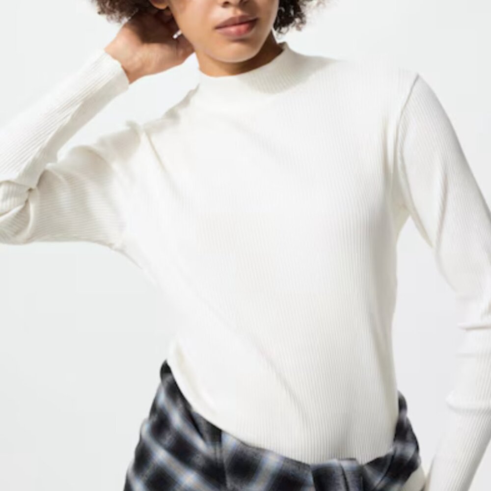 NWT Uniqlo Ribbed High Neck Long-Sleeve T-Shirt • Size S